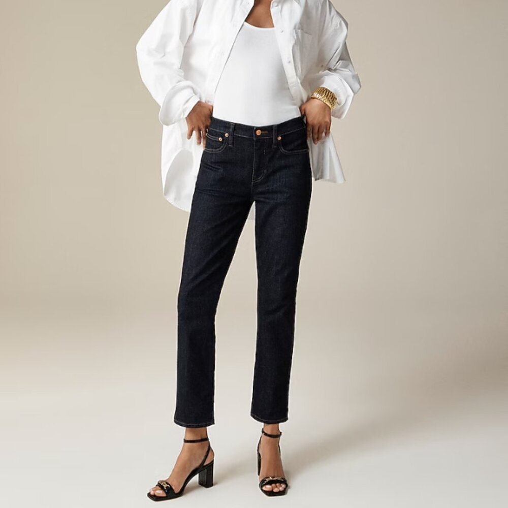 J Crew 9" Mid-rise Vintage Slim-Straight Jean in Resin Rinse - size 27